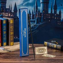 Warner Bros Bacchetta magica di Harry Potter - Bacchette dei personaggi del film ufficialmente autorizzate, realizzate in resina con anima in metallo incorporata per maggiore durabilità e resistenza alla rottura [Garanzia di autenticità] - Bacchetta di Lucius Malfoy, bacchetta di Hermione Granger. Perfetta per feste, esibizioni, cosplay, collezioni e regali