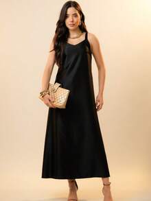 Italian Style Boat Neck Sleeveless Fitted Dress For Women - 黑色 - 查看 3