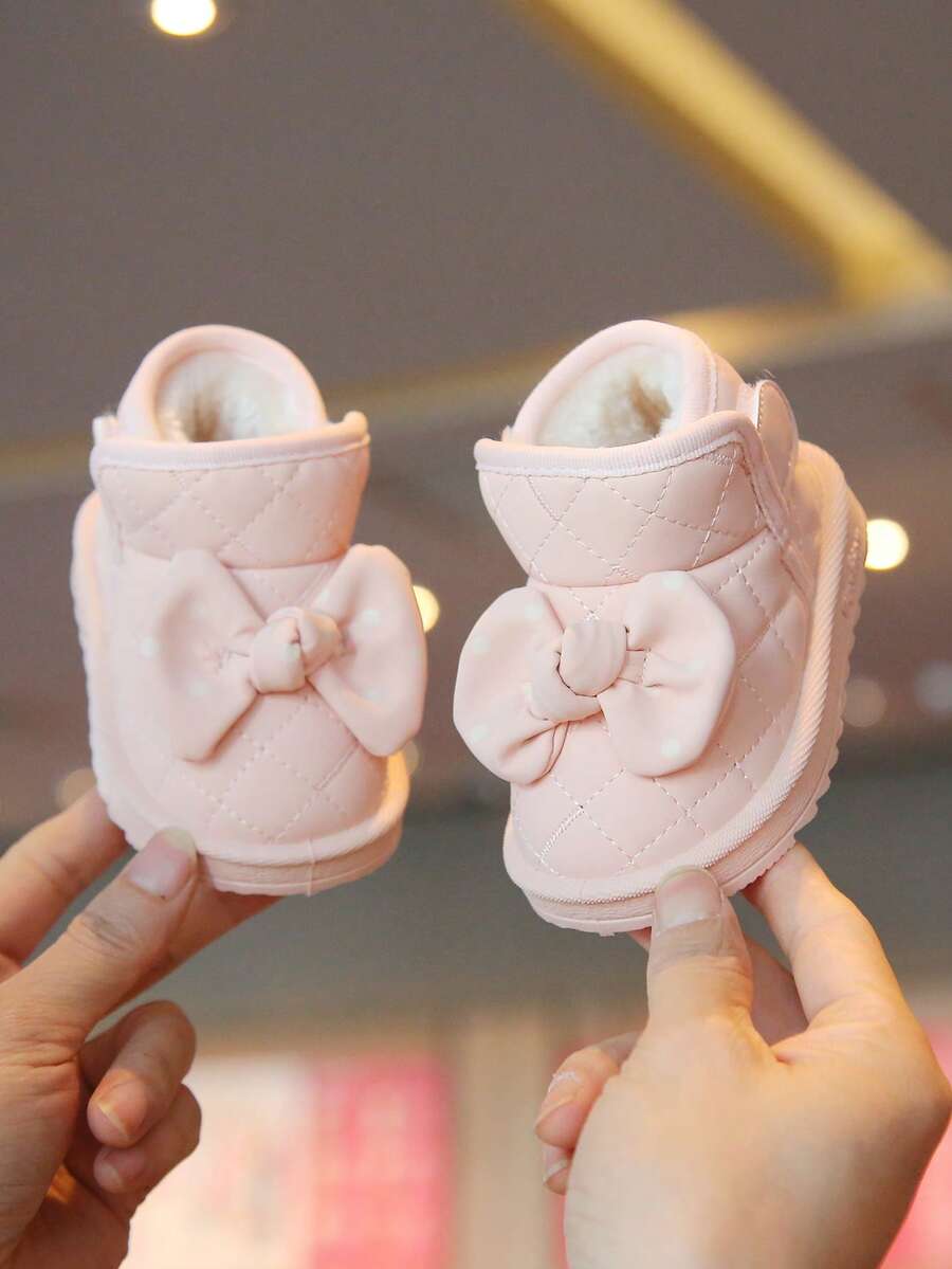1雙嬰幼兒蝴蝶結圓頭中筒魔鬼氈平底鞋，可愛風格，適合冬季 [請根據實際內長選擇] - 粉色 - 查看 1