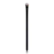 Flat Top Blush Brush, Skin-Friendly Makeup Tool, Enhances Cheek Color