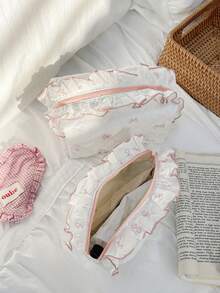 1Pc Cute Bowknot Pattern Multifunctional Kids Makeup Bag With Lace Ruffle Decoration,Sanitary Bag,Coin Bag,Toiletry Bag,Large Capacity Cosmetic Bag Make Up Bag For Home, Travel, Vacation And School Use ,Makeup Bag Makeup Pouch Skincare Bag Toiletry Bag Packing Cubes,Travel Essentials Cruise Essentials Dorm Essentials,Mom Gifts,Birthday Gifts,Gifts For Friends And Teachers