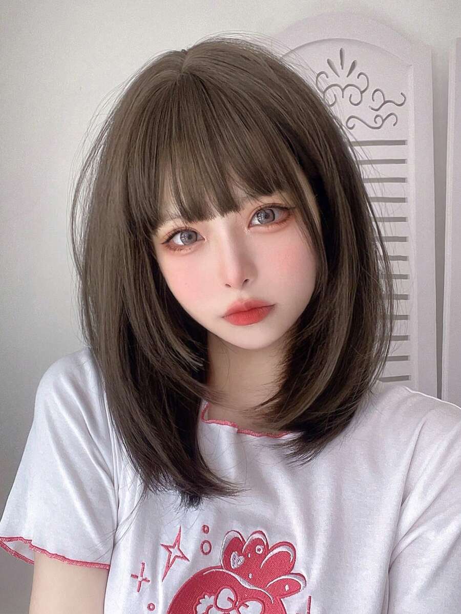 alicegarden 1 款合成耐热直发假发，带刘海，16 英寸长短直发假发，由纤维制成，时尚假发，自然逼真的假发 - 棕色 - 查看 1