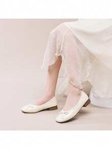 Saltos Altos de Moda Feminina, Cabedal em Couro PU, Palmilha Confortável, Versátil e Estiloso