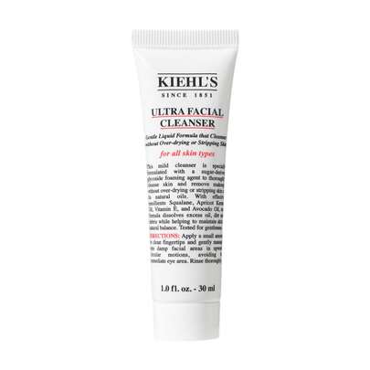  Sữa rửa mặt Kiehl's [Mini] Ultra Facial Cleanser 30ml / Sữa rửa mặt dịu nhẹ cho mọi loại da / Giúp loại bỏ bụi bẩn và bã nhờn mà không làm mất đi độ ẩm cần thiết của da. Ngoài việc làm sạch dầu thừa và bụi bẩn, sữa rửa mặt cân bằng độ pH này còn giúp duy trì sự cân bằng tự nhiên và hàng rào bảo vệ da.