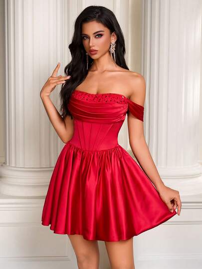 Elegant Luxurious Red Off-Shoulder High-Waist Fitted Adjustable Back Beaded Sequin Embroidered Satin A-Line Dress, Suitable For Weddings, Bachelorette Parties, Holiday Dances, Galas, Homecoming, Graduation, Music Festivals, Young Cocktail Parties, Birthday Dresses