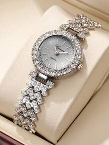 4 件女士优雅奢华水晶石英手表，配 8 形手链套装，教师节、母亲节、感恩节、情人节、学生、毕业典礼、生日的绝佳礼物（不含盒子） - 銀色 - 查看 4