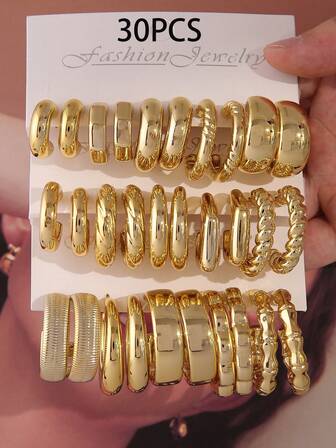 10-30 件纹理扭纹环和水滴几何耳环，适合作为节日礼物送给朋友和家人