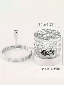 一款带有旋转水波纹效果的投影夜灯/台灯。这是一款创意床头灯，拥有16种颜色和遥控器，是一款RGB遥控氛围灯，适用于儿童房、卧室和走廊。它还可以作为圣诞灯饰、灯串、圣诞主题灯、卧室灯、灯罩、圣诞装饰品、家居装饰、客厅装饰、圣诞礼物等。 - 圓形水波紋投影燈 - 查看 8