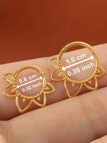 1个16G花形316L不锈钢鼻环/鼻中隔环，8mm/10mm直径可选，金色和银色，耳环直径1.2mm，适用于鼻部、耳软骨、耳廓或乳头穿孔，男女通用，适合日常佩戴 - 1pc - 查看 4