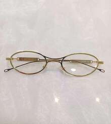 The Frame Of The Women's Glasses In The Same Style As The Internet Celebrity Is Smooth, Simple And Beautiful, And The Legs Are Decorated. - Vàng - Xem 3