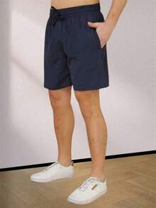 Men Shorts - Màu xanh hải quân - Xem 2