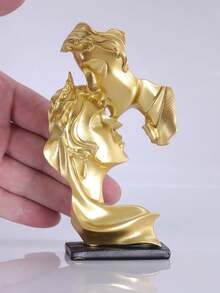 1pc Couple Kissing Figurine, Resin Crafted Personalized Ornament For Home, Living Room, Bookshelf, Office Decor, Great Christmas Gift (Random Tie Dye Placement)