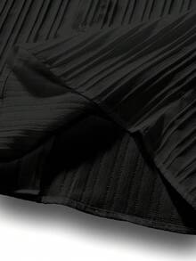 Conjunto informal de dos piezas para hombre (camisa de manga corta lisa con textura + pantalón recto con cintura elástica y cordón). - Negro - Ver 9