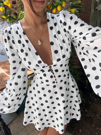 This Fashionable Young Lady's Charming Polka Dot V-Neck Lantern Sleeve Mini Dress, Featuring A Button-Up Front And Ruffle Hem, Is An Ideal Choice For Date Nights, Birthday Parties, And Wedding Guest Attire, As Well As An Elegant And Versatile Casual Outfit.