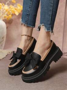 2025 Nuovi Mocassini in Pelle Lucida con Fiocco e Suola Spessa, Stile Britannico, Primavera/Autunno, Donna. Scarpe in Pelle Morbida Slip-On, Stile Accademico, Versatili e Confortevoli per Tutte le Stagioni, Adatte per Andare a Scuola, Colore Nero - Fiocco opaco - Visualizzare 8