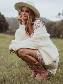 كارديجان أنيق بأكمام طويلة وياقة عالية وأزرار أمامية، بلون أحادي، لأسلوب العطلات