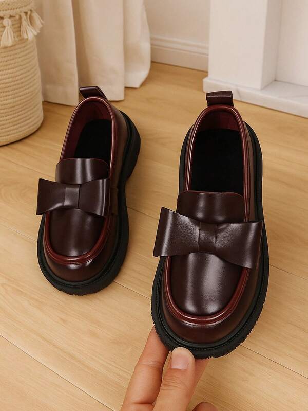 1 Pair Brown Princess Leather Shoes For Baby Girls, Solid Color, White Fabric Bow Design, Round Toe, Flat, Non-Slip, Fashionable & Cute Loafers, Suitable For 3-15 Years Old Girls, Party, Dance, Casual, Holiday, Spring/Autumn New Arrival