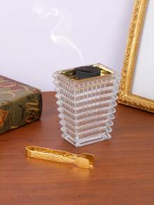 1 buc/set arzător de tămâie pătrat unic din sticlă, suport de tămâie creativ în stil minimalist modern. Poate fi folosit pentru decorul casei, dormitor, sufragerie (ca piesă centrală), birou, studio de yoga și petreceri pentru a crea o ambianță elegantă. Potrivit și pentru decorul templului. Acest arzător de parfum este o alegere ideală de cadou pentru sărbători.