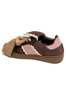 Women's Athletic Sneakers With Elegant Bow Accent And Contrasting Trim - Brown - View 3