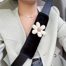 1pc Cute Floral Car Seat Belt Shoulder Pad - Women's Comfortable Polyester Seatbelt Cover