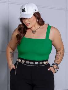 Top Cropped Feminino Plus Size Suplex Coladinho de Alça Grossa para o Verão e Calor - Verde Escuro - Visão 3