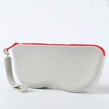 1 Piece Of Silicone Zipper Glasses Case Storage Bag, Waterproof, Dust-Proof, Multi-Purpose Small Dust-Proof Sundries Glasses Box, Silicone Material Protects Lenses, Not Afraid Of Scratches, Fashionable And Convenient Travel Hand-Held Silicone Glasses Bag. Bag, Makeup Bag, Toiletry Bag, Desk Organiser, Cosmetic Bag, Makeup Pouch, Make Up Organizer, Vanity Accessories, Make Up Pouch, Make Up Bags, Jewellery Box, Pouch, Makeup Brush Holder, Brush Holder, Perfume Organiser, Pouch Bag