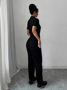 Nuevos pantalones de trabajo para mujer para el otoño y el invierno, para una elegancia informal en el día a día. Mujer jumpsuit estilo moderno con cierre, ajuste holgado, cuello tipo camisa, manga corta, primavera-verano, ideal para uso diario, categoría de moda. - Negro - Ver 3