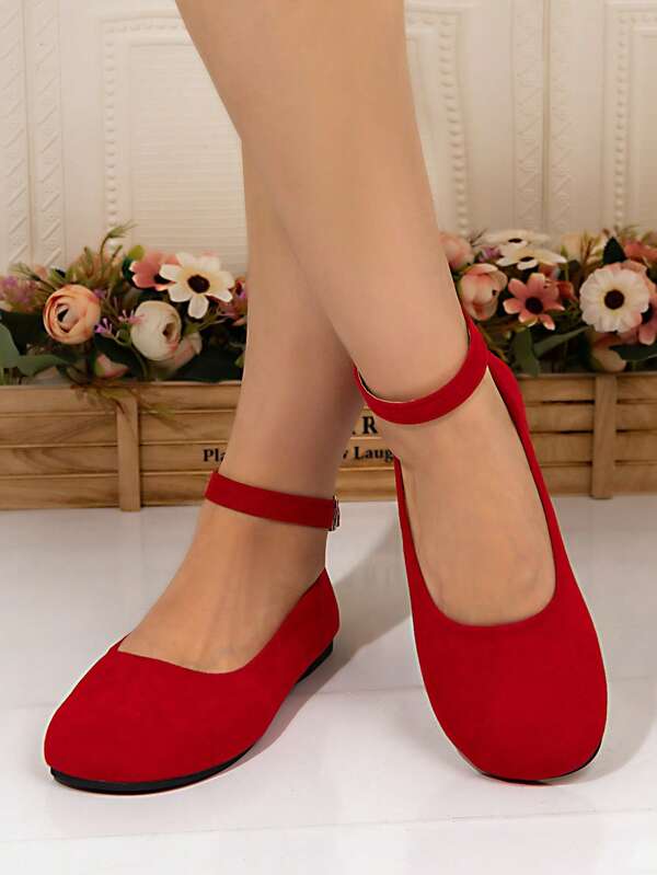 Women's Casual Flat Round Toe Soft Bottom Ankle Strap Slip-On Shoes, Suitable For Walking, Outdoor, Leisure, Comfortable, Lightweight, Versatile Solid Color Fashion Vacation Commute Basic Casual Retro Lace-Up Flats For Beach, Party, Office, Home, Indoor/Outdoor, Spring/Summer/Autumn/Winter