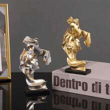 1pc Couple Kissing Figurine, Resin Crafted Personalized Ornament For Home, Living Room, Bookshelf, Office Decor, Great Christmas Gift (Random Tie Dye Placement)