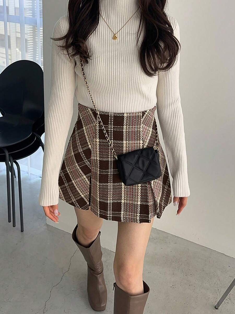 格子休闲褶皱高腰女裙，适合日常和家居穿着，秋冬