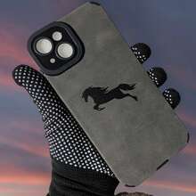 Funda de teléfono a prueba de polvo, asequible y popular con patrón de caballo negro, elegante y clásica, funda de protección personalizada y creativa, diseño a prueba de golpes y anticaídas, resistente a la suciedad y duradera, adecuada para  17/17 Pro/17 Pro Max/17 Air/ 16/16 Pro/16 Pro Max/16 Plus/ 15/15 Pro Max/15 Pro/15 Plus/ 14/14 Pro/14 Plus/14 Pro Max/ 13/13 Pro/13 Pro Max/12/12 Pro/12 Pro Max/11/11 Pro/11 Pro Max/XR/X/XS/XS Max. Es el regalo de cumpleaños perfecto para novias, novios, esposos, esposas, amigos o para uno mismo, innovador y a la moda, adecuado tanto para hombres como para mujeres. - Gris 1982 - Ver 6