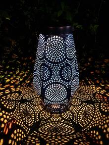 1 pezzo, 20 - 60cm, Lanterna solare in metallo, Motivo traforato, Proietta ombre artistiche, Stile boho-alla moda, Risparmio energetico. Perfetta per Natale, Pasqua, Ognissanti; Feste in giardino, Matrimoni, BBQ in cortile; Patio, Prato, Albero, Vialetto; Primavera, Estate. Decorativa da appendere