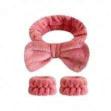 3-Piece Kit With One Pair Of Facial Washing Bracelets + One Water-Absorbing Artifact - Dusty Pink - View 1