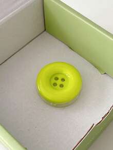 1pc Candy Color Button Phone Airbag Stand, Adhesive Expandable Slouchy Desktop Phone Holder, Retractable Phone Stand Compatible With IPhone, Android Phone, Gift For Birthday, Family, Friends Push-Pull Phone Grip Phone Accessories