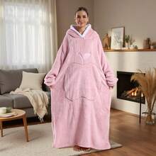 3/1 pièce Couverture à capuche en peluche moelleuse réversible - Jeté surdimensionné unisexe avec grande poche, gris clair, lavage à la main uniquement, cadeau parfait pour maman, pull mignon, chaleur hivernale, design de fruits ludique, tissu confortable, confort hivernal, flanelle douce et confortable, très adapté pour les cadeaux de Noël et les cadeaux d'anniversaire pour la famille et les amis