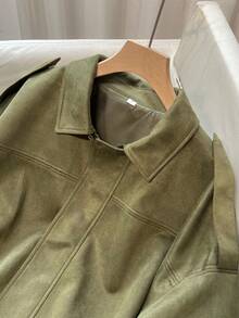 FGGG 军绿色短款麂皮夹克，女士秋冬款，缝线领口，长袖，宽松版型，百搭叠穿，适合休闲外出、聚会和通勤等场合。 - 軍綠色 - 查看 8