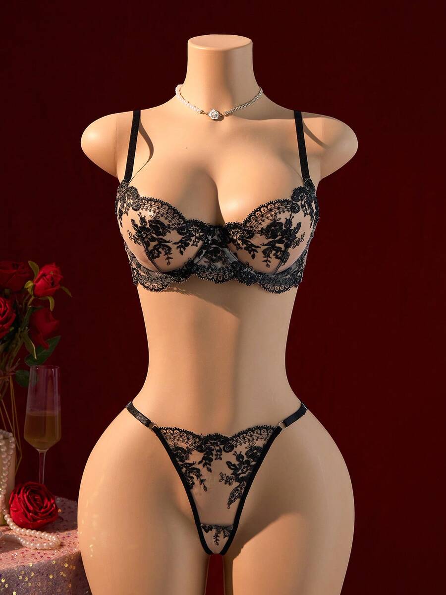 European Blue Style Floral Embroidery Sexy Lingerie Set, Two Piece Set Women,Single-Layer Sheer Bra And Thong, Breathable Underwire Bra And Panty Set, Couple IntimateApparel ,Club Outfits Women Sexy ,Lenceria Sexy Para Mujer - 黑色 - 查看 1