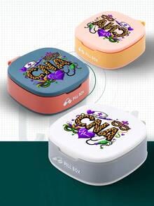 1pc Square Pill Box With Printed Leopard Letters "Cna" Nurse Theme, Four Compartments Portable Pill Storage Pill Box, Mini Storage Box, Portable Jewelry And Medicine Box, Personalized Creative Gift With Letter Logo, Suitable For Travel, Outdoor Activities, Bags, Pockets, Unique Design Decorative Travel Storage Box, Medicine Storage Box