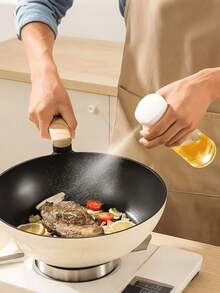 1pc Olive Oil Spray Bottle, Plastic Oil Sprayer Mister, Atomizer Bottle, Refillable And Reusable