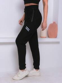 Women's Sports Pants With Elastane - Comfort And Flexibility For Physical Activities - Flame scarlet - View 4