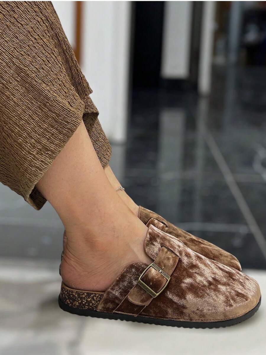 Zuecos con suela gruesa y cómoda, de fácil deslizamiento - Café integral - Ver 1