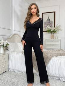 Bộ đồ ngủ 2 món bằng vải rayon màu trơn phối ren chắp vá tay dài và quần dài phối ren chắp vá dành cho nữ, Xuân/Thu, Thích hợp mặc dự tiệc, mặc ở nhà & đi chơi, quần áo thu đông - màu đen - Xem 5