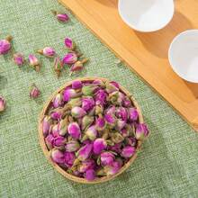 1 paquet (30g) de pétales de rose séchés à la cire, convient pour les matériaux de DIY et d'artisanat, les diffuseurs de parfum, la décoration de savon, les accessoires pour rehausser les parfums, convient pour tous les festivals et événements, la décoration de la maison, du bureau, du café, l'ambiance des fêtes, la décoration de fabrication de bougies