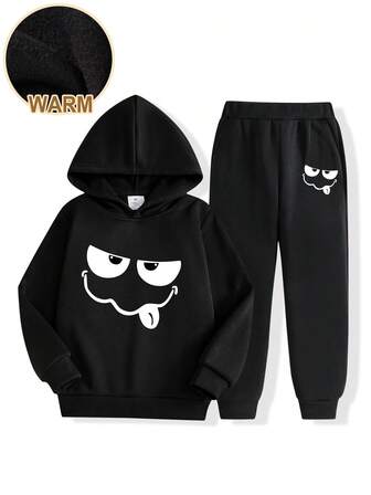 男童趣味印花连帽衫和运动裤套装