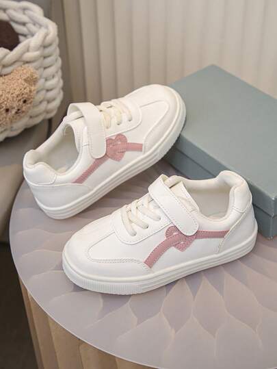 أحذية تزلج للبنات، أحذية رياضية للأطفال للخريف والربيع للمدرسة والخارج، أحذية كاجوال من جلد البولي يوريثان مزينة بقلب وردي، أحذية للأطفال الرضع والصغار لجميع المواسم، موصى بها للعودة إلى الموسم المدرسي