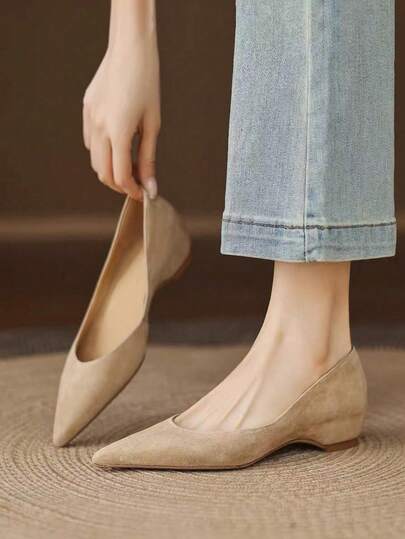 Fall/Winter 2025 Vintage Brown Pointed Toe Flat Shoes For Women, New French Color-Blocking Low Vamp Platform Flats, All Season,Elegant,Women Pumps,Elegent