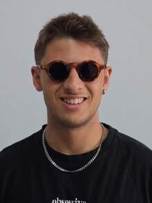 1pc Retro Small Frame Animal Plaid Fashion Glasses, Bohemian Style High-End Minimalist Versatile Street Snap Glasses, Suitable For Daily Wear - Multicolor - View 2
