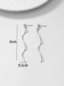 1 Pair Of Personalized Minimalist Spiral Design Earrings, Minimalist Stainless Steel Earrings, Suitable For Women's Daily Outfits