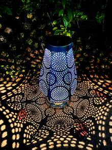 1 pezzo, 20 - 60cm, Lanterna solare in metallo, Motivo traforato, Proietta ombre artistiche, Stile boho-alla moda, Risparmio energetico. Perfetta per Natale, Pasqua, Ognissanti; Feste in giardino, Matrimoni, BBQ in cortile; Patio, Prato, Albero, Vialetto; Primavera, Estate. Decorativa da appendere