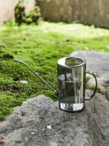 一个刻度喷壶,室内植物浇水壶,花园浇水壶,塑料浇水壶,长嘴浇水壶,带刻度,方便监测水位,必备园艺工具。适用于室内植物、花卉和多肉植物,有 1 升和 1.5 升两种规格。 - 彩色 - 查看 6